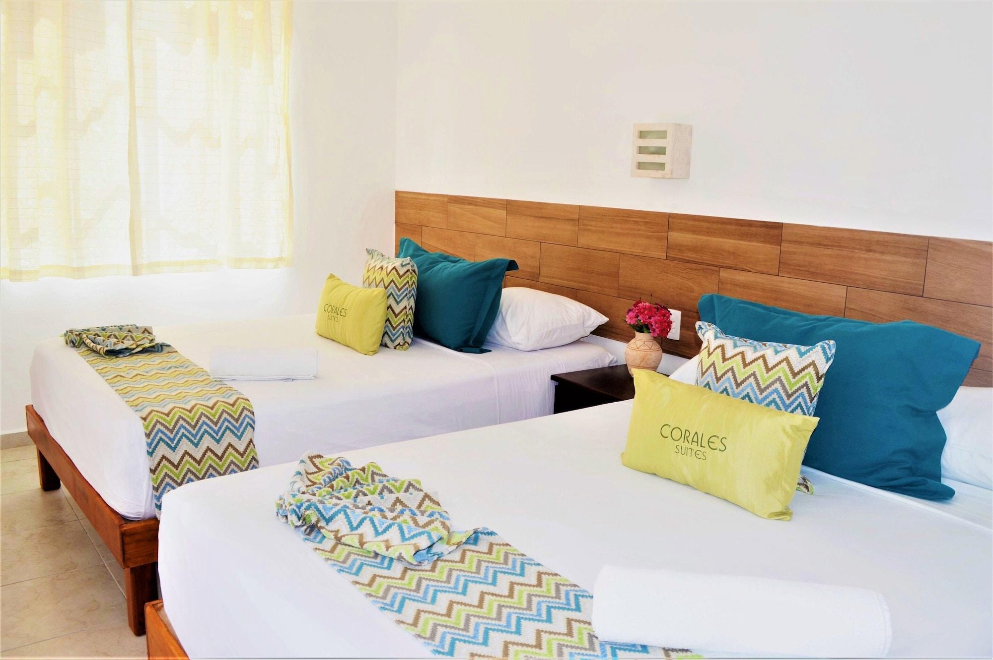 Corales Suites بويرتو موريلوس المظهر الخارجي الصورة