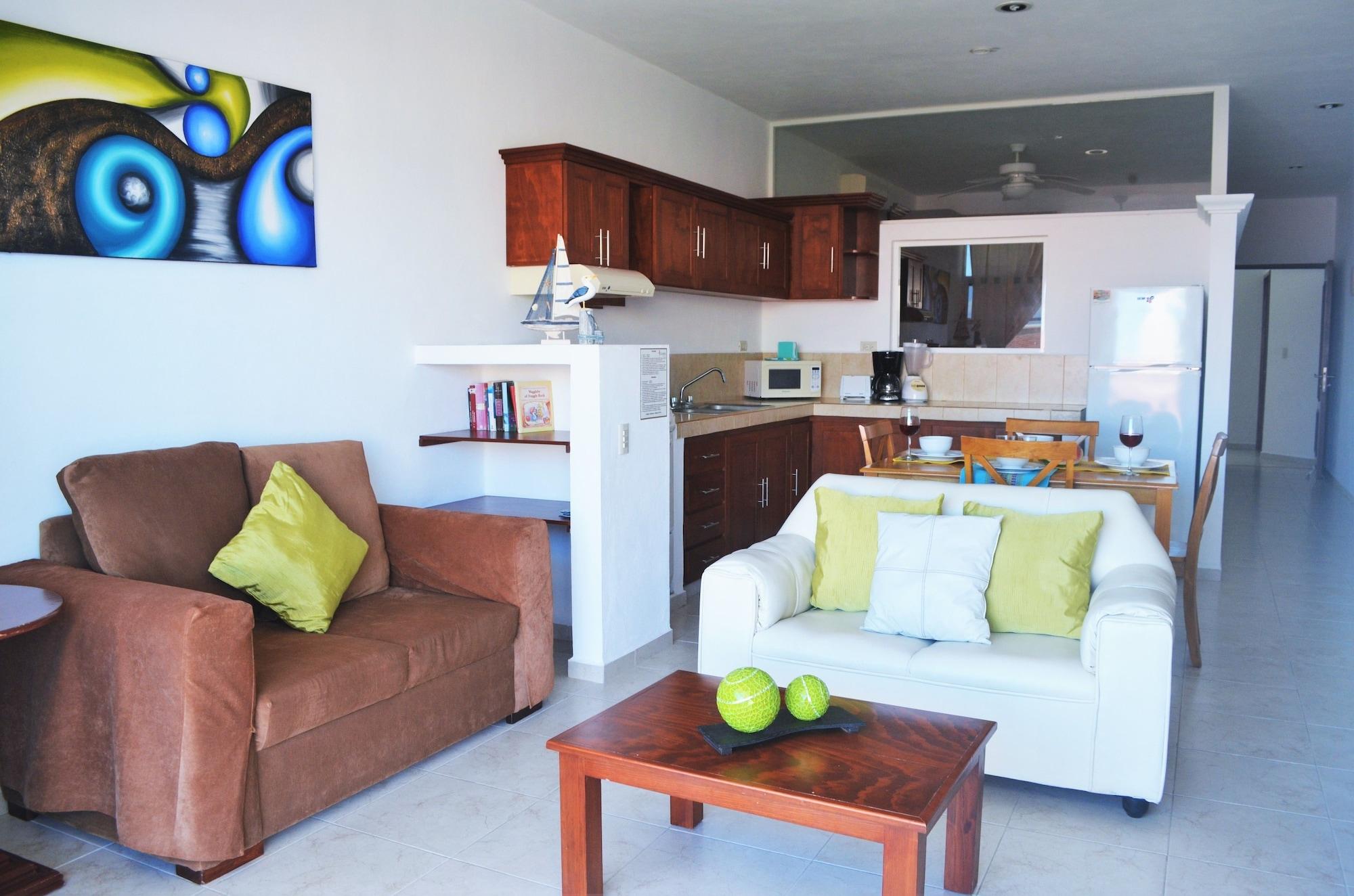 Corales Suites بويرتو موريلوس المظهر الخارجي الصورة