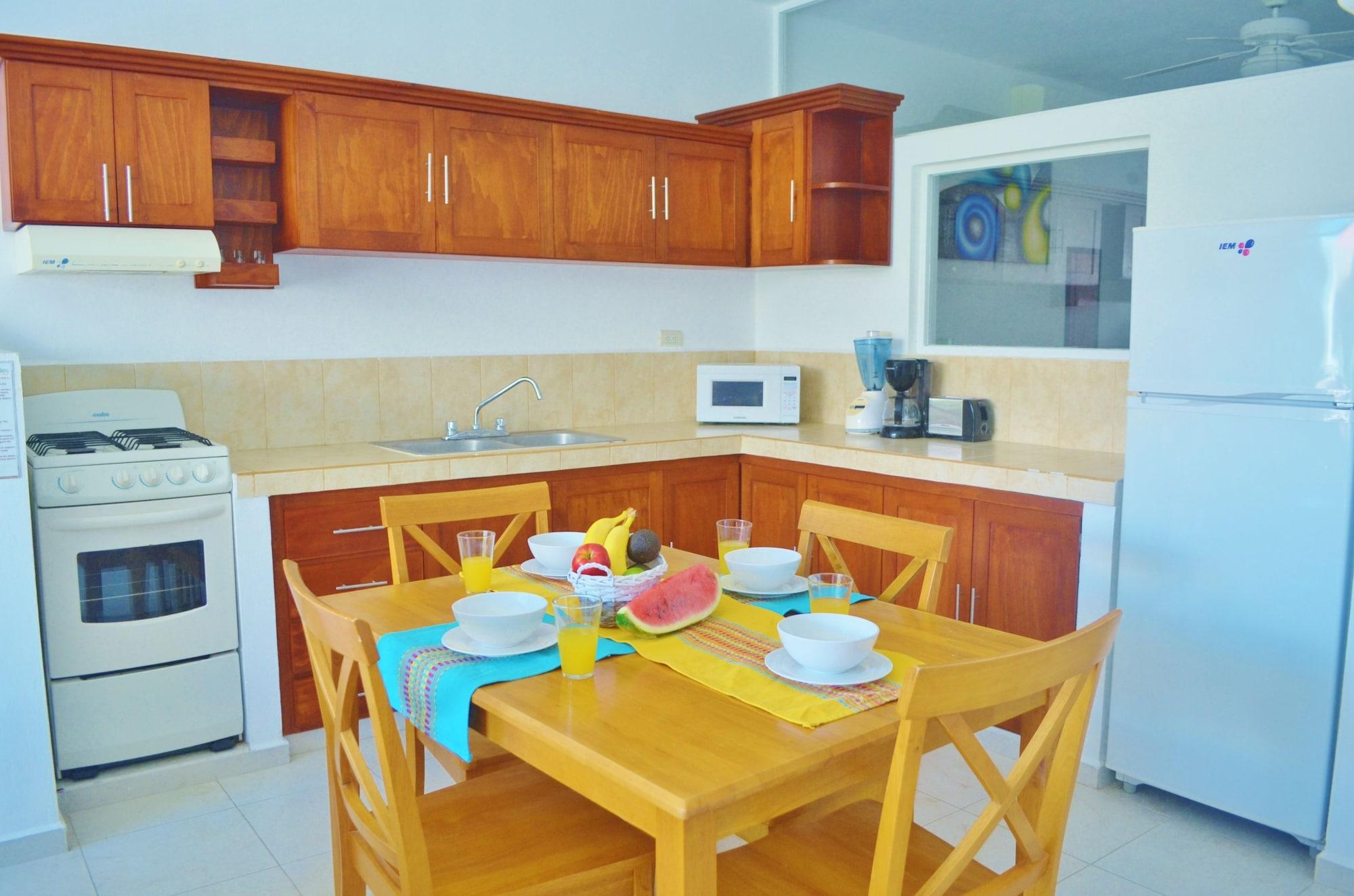 Corales Suites بويرتو موريلوس المظهر الخارجي الصورة