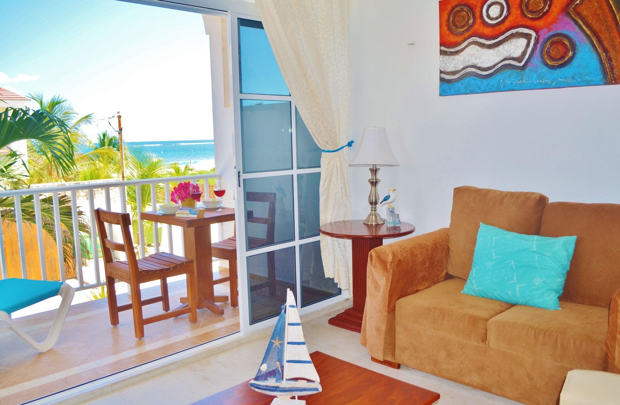 Corales Suites بويرتو موريلوس المظهر الخارجي الصورة