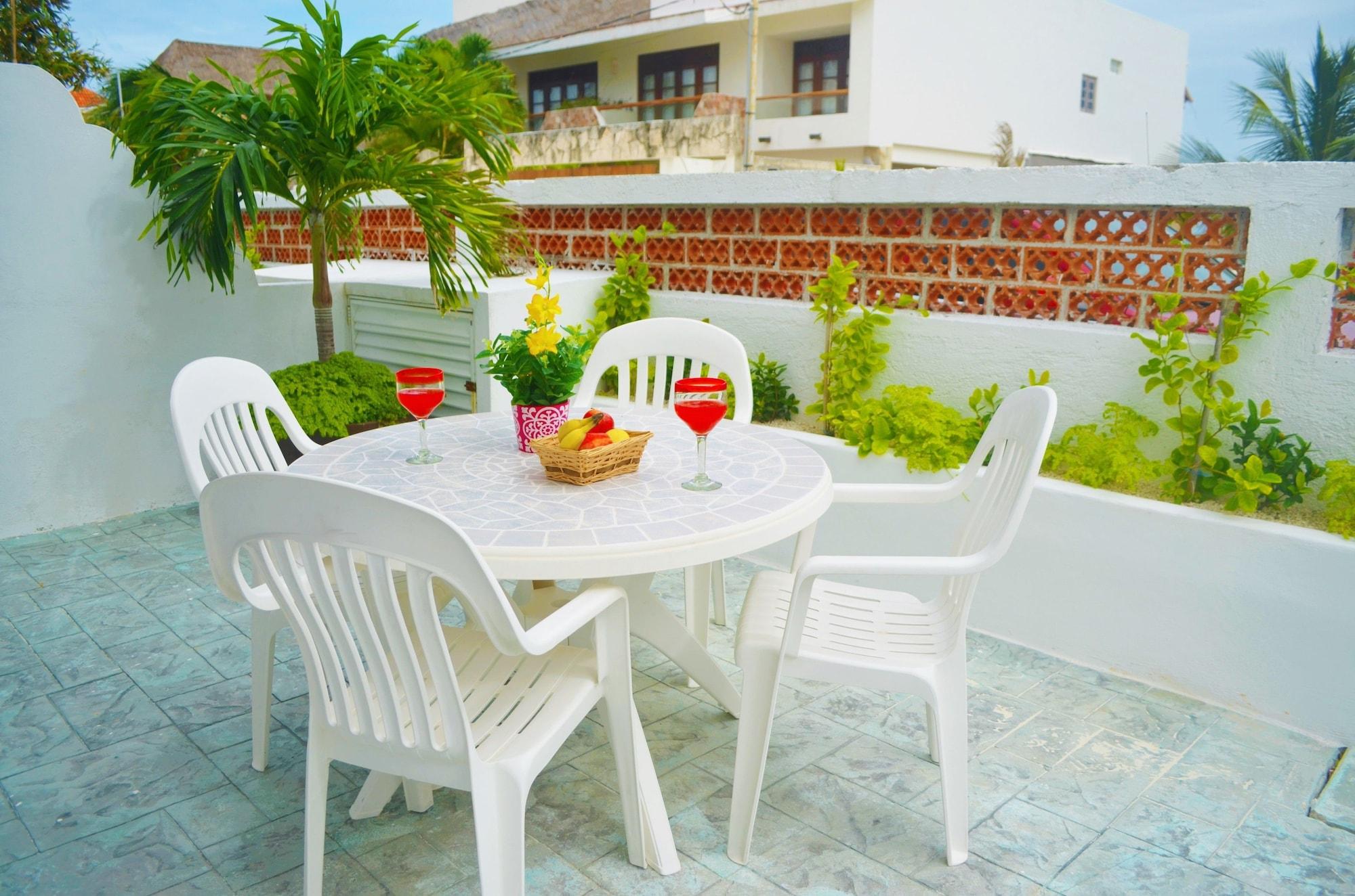 Corales Suites بويرتو موريلوس المظهر الخارجي الصورة