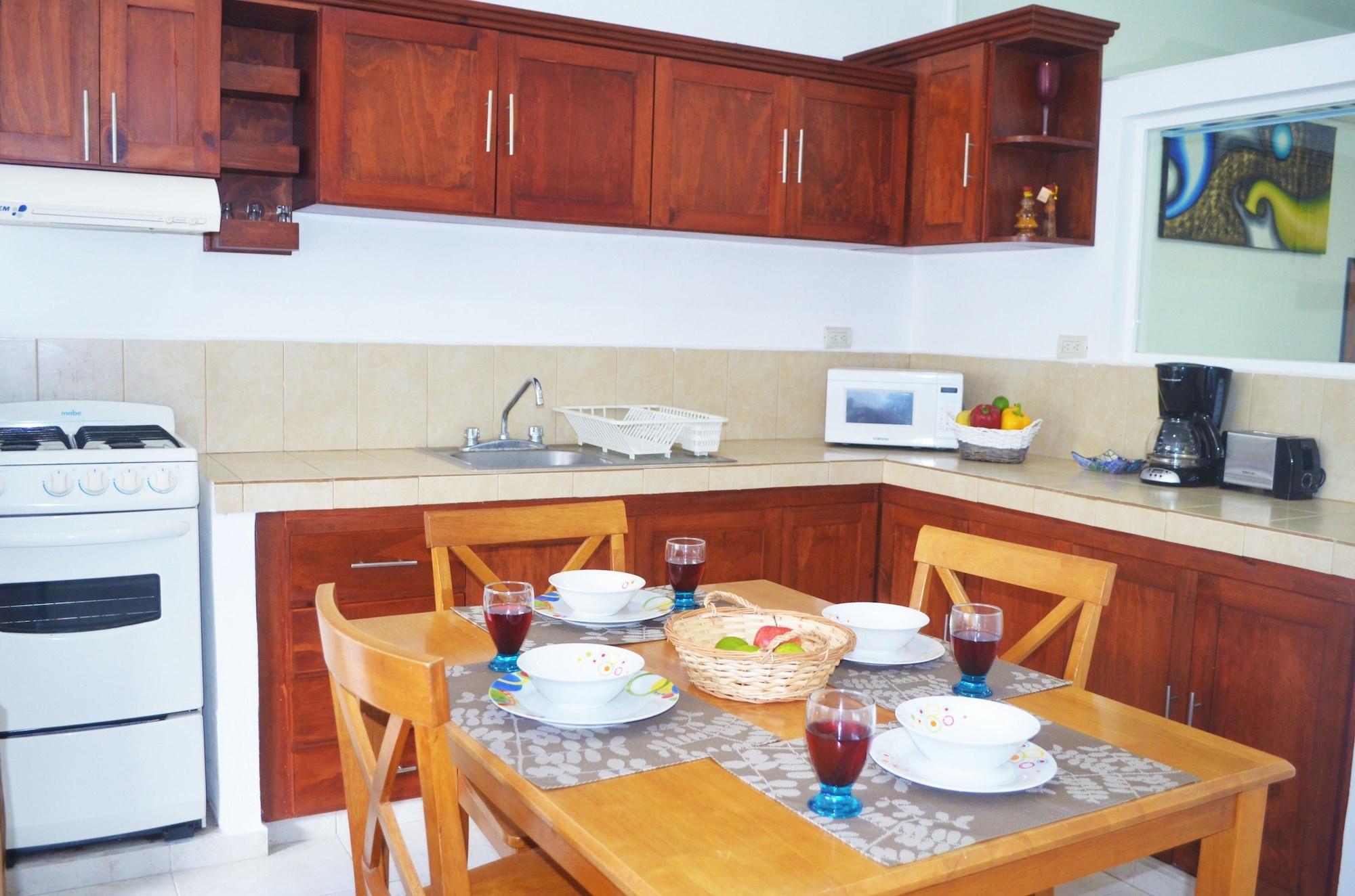 Corales Suites بويرتو موريلوس المظهر الخارجي الصورة