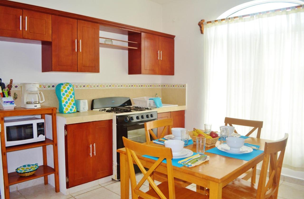 Corales Suites بويرتو موريلوس المظهر الخارجي الصورة